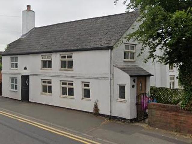 3 Bedroom Farm House To Let in Newton le Willows, WA12