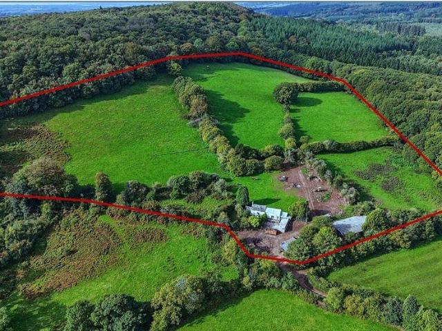3 bedroom farm house for sale