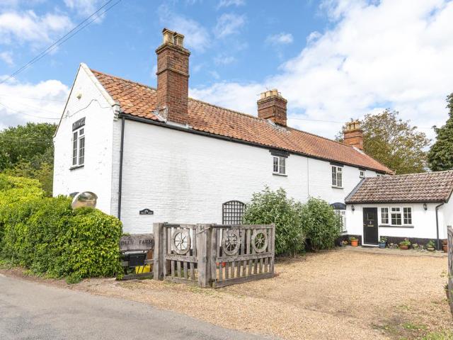 3 bedroom farm house for sale