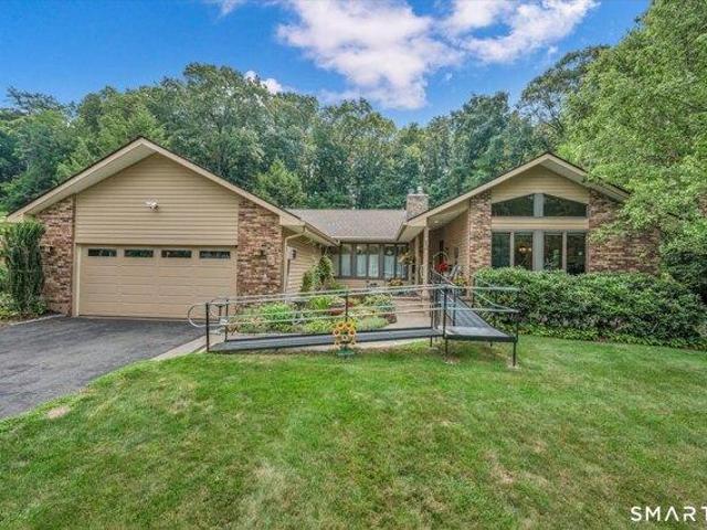 3 bedroom, Farmington CT 06032 104760642