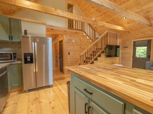 3 bedroom, Farmington ME 04938 104832747