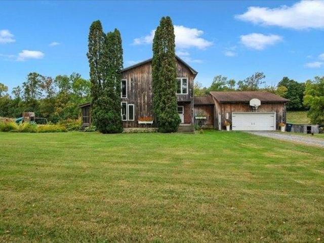 3 bedroom, Ferrisburgh VT 05473 105680348