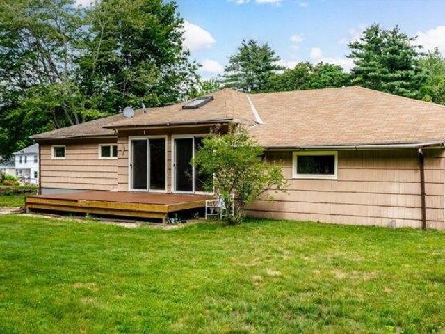 3 bedroom, Fitchburg MA 01420 105278177