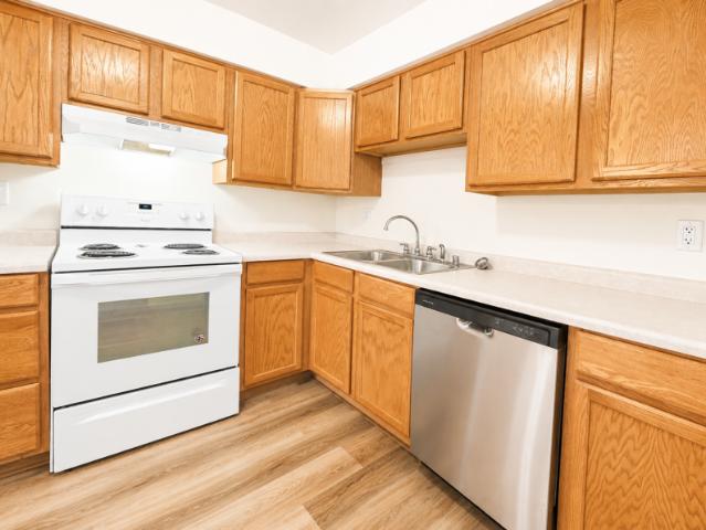3 bedroom, Fitchburg WI 53711 104926062