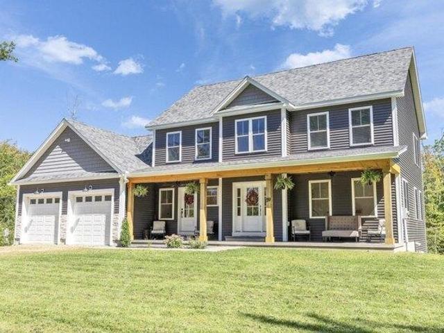 3 bedroom, Fitzwilliam NH 03447 105551809