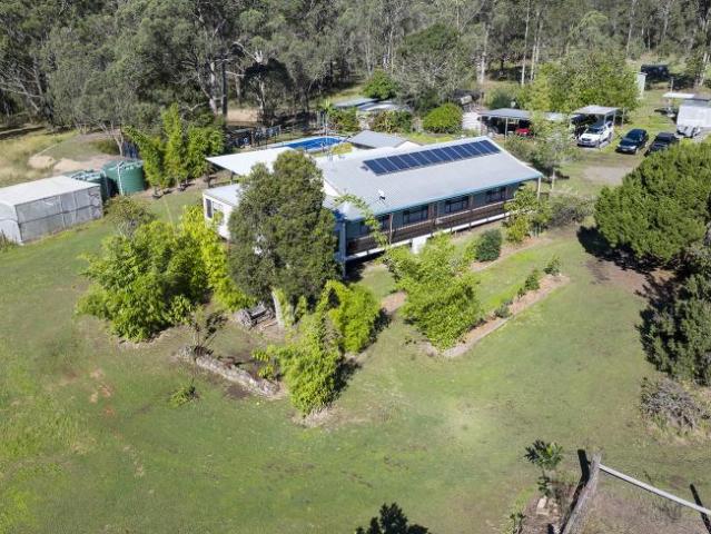 3 Bedroom House Firefly NSW 102820946