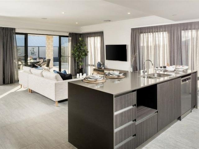 3 Bedroom First Home Buyer Home in Lakelands 1km to Beach, Near Schools & Shopping Fixed Price Package
