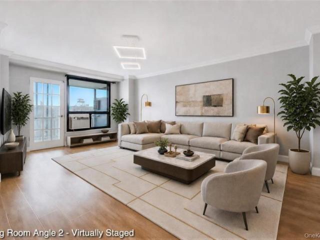 3 bedroom, Flushing NY 11374 105383354