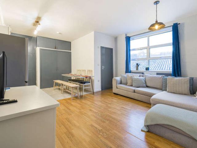 3 Bedroom Flat