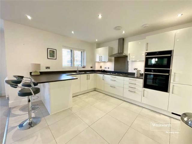 3 Bedroom Flat