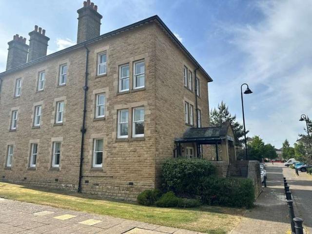 3 Bedroom Flat