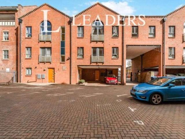 3 Bedroom Flat