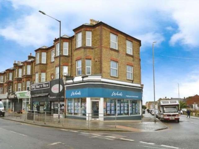 3 Bedroom Flat