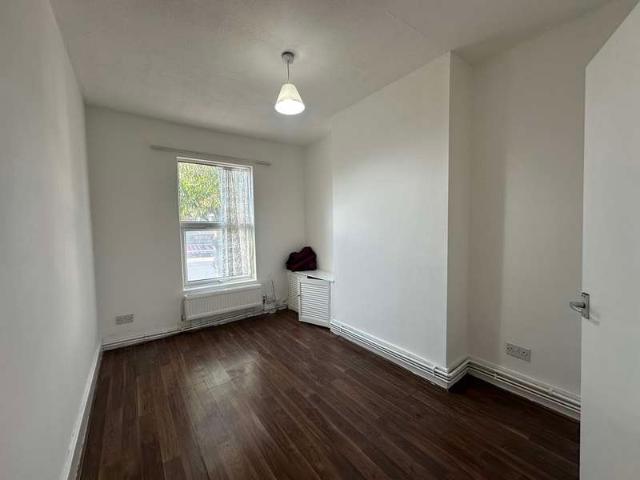 3 Bedroom Flat