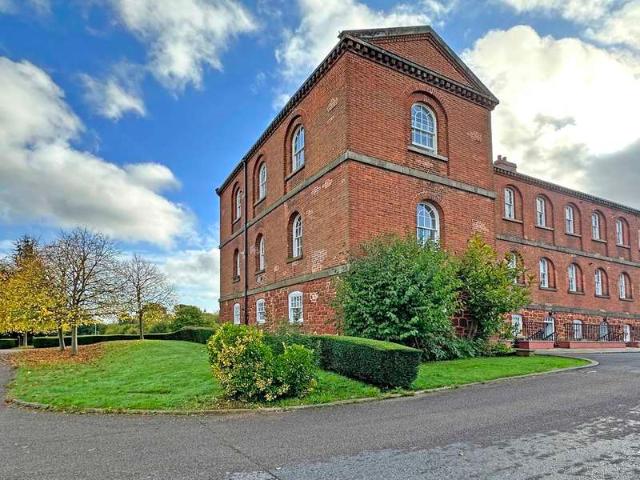 3 Bedroom Flat