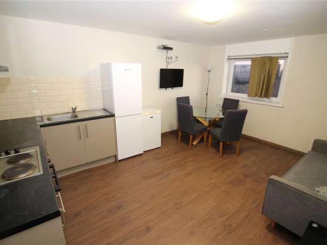 3 Bedroom Flat