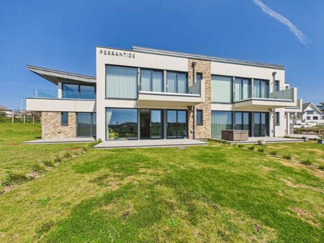 3 Bedroom Flat