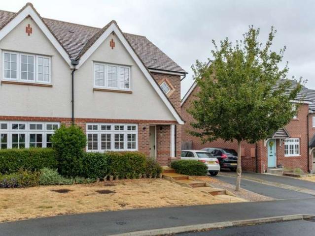 3 Bedroom Flat