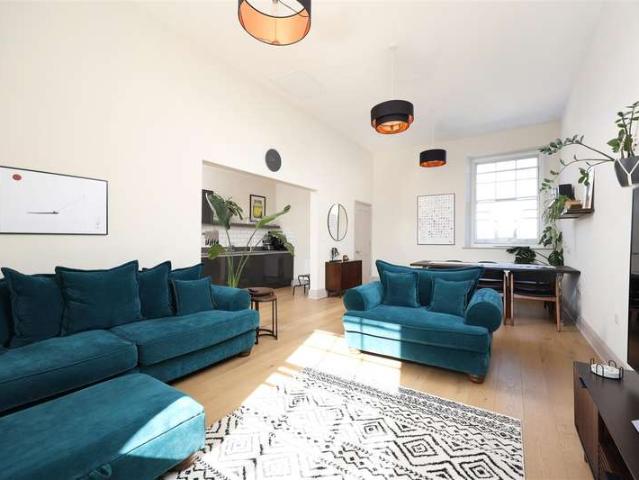 3 Bedroom Flat