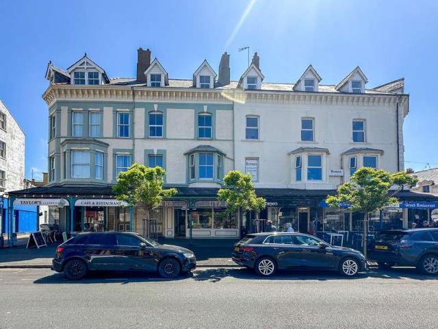 3 Bedroom Flat