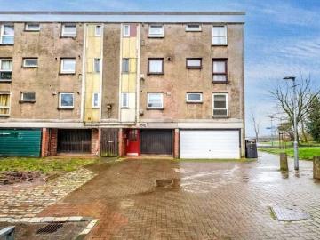 3 Bedroom Flat