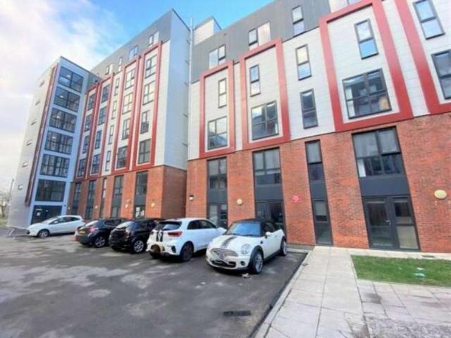 3 Bedroom Flat