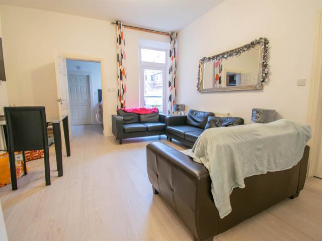 3 Bedroom Flat