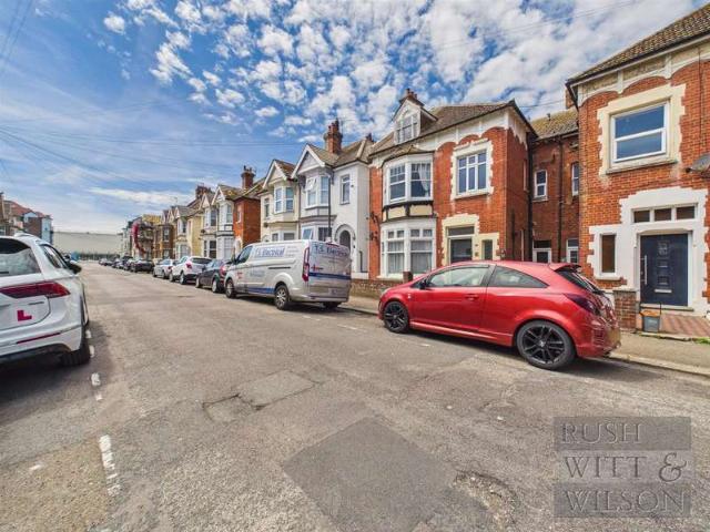 3 Bedroom Flat