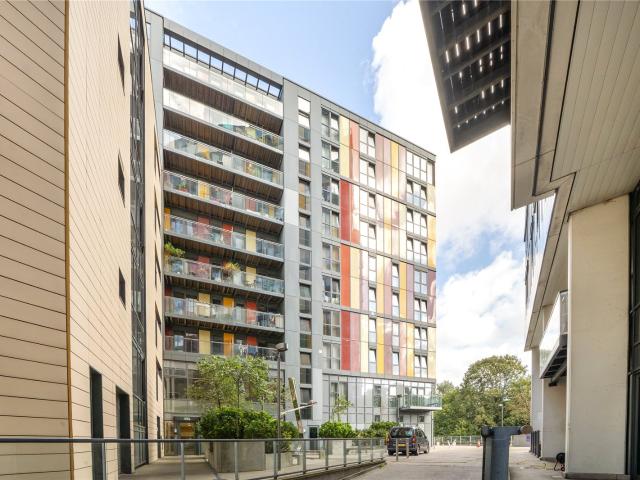 3 bedroom Flat