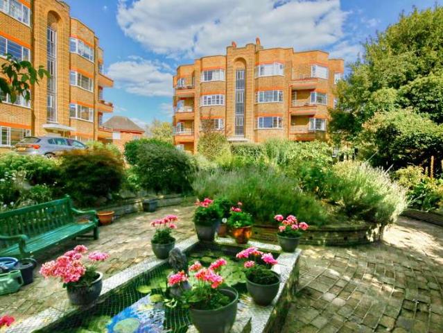 3 Bedroom Flat