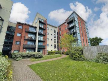 3 Bedroom Flat