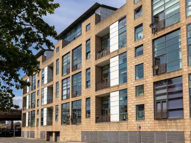 3 Bedroom Flat
