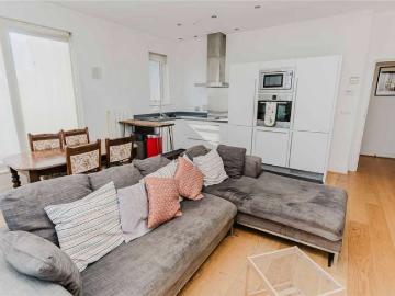 3 Bedroom Flat