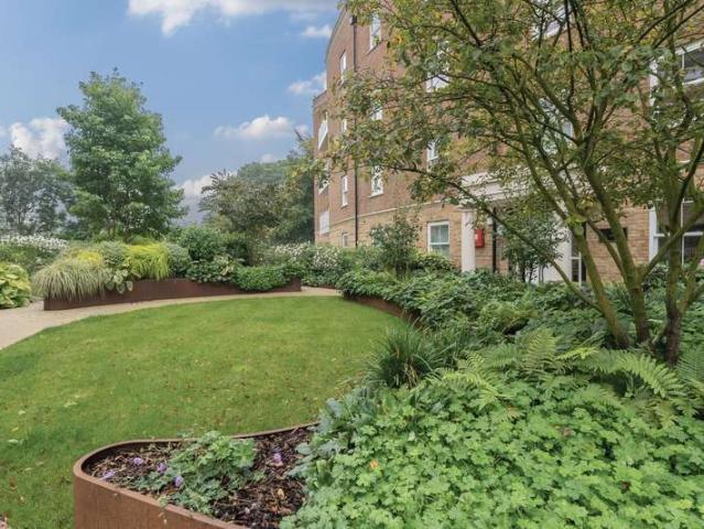 3 Bedroom Flat