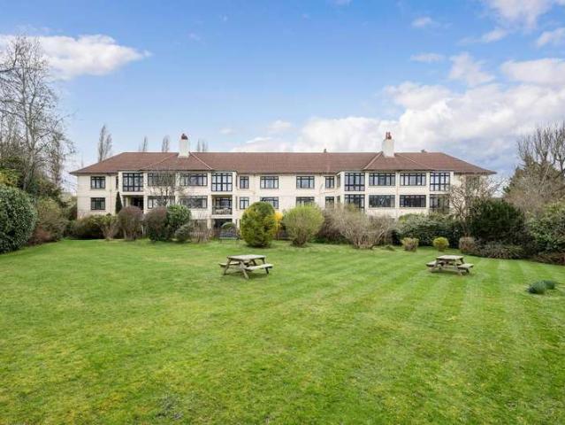 3 Bedroom Flat