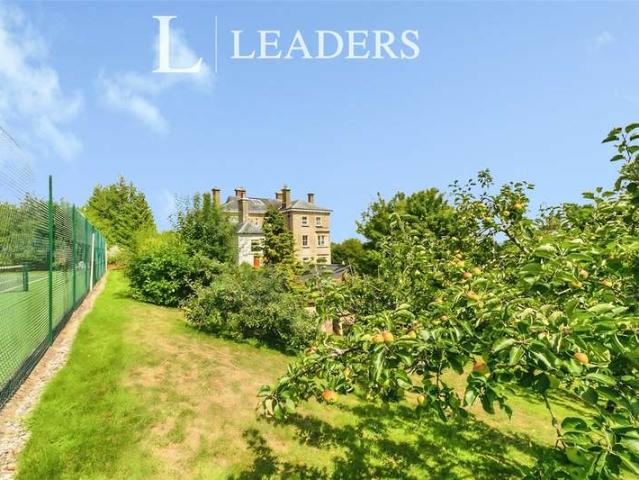 3 Bedroom Flat
