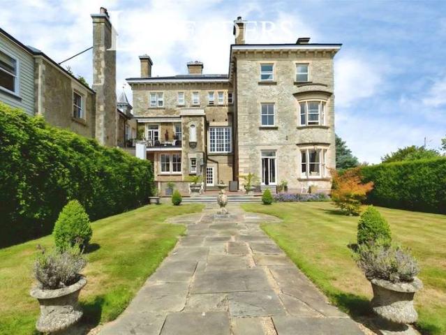 3 Bedroom Flat
