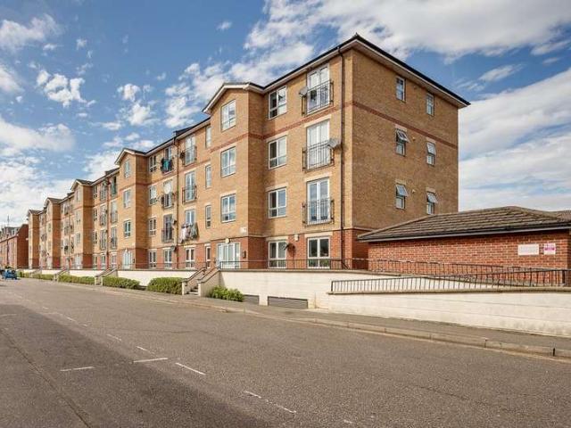 3 Bedroom Flat