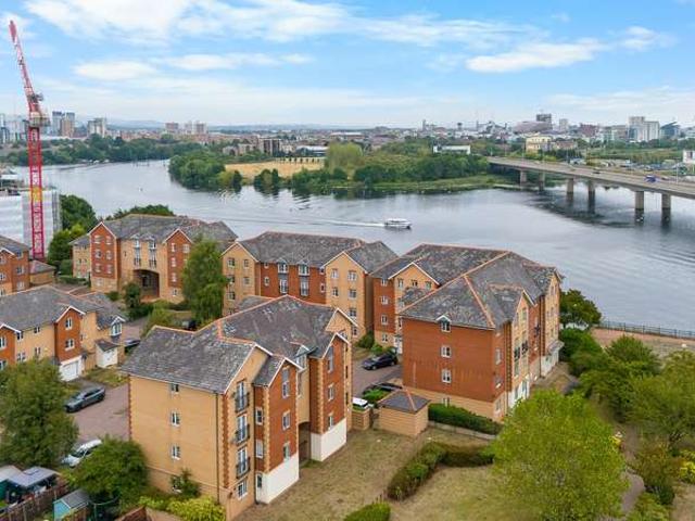 3 Bedroom Apartment Flat