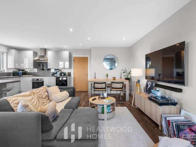 3 Bedroom Flat