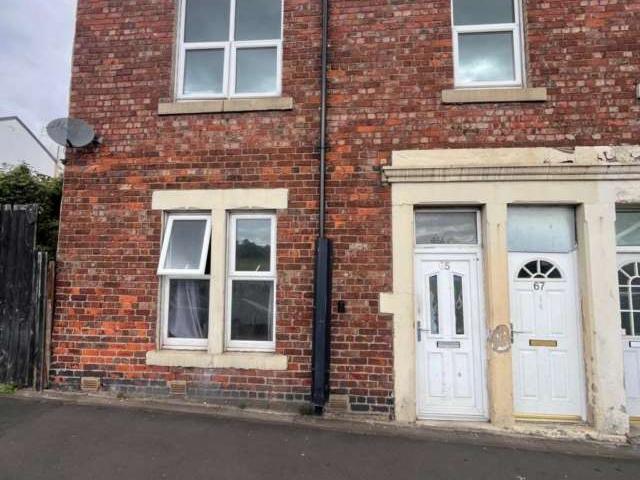 5 Bedroom Flat