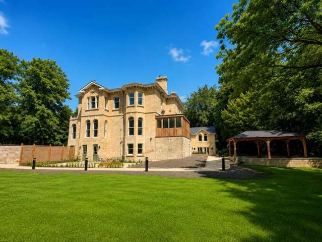 3 Bedroom Flat