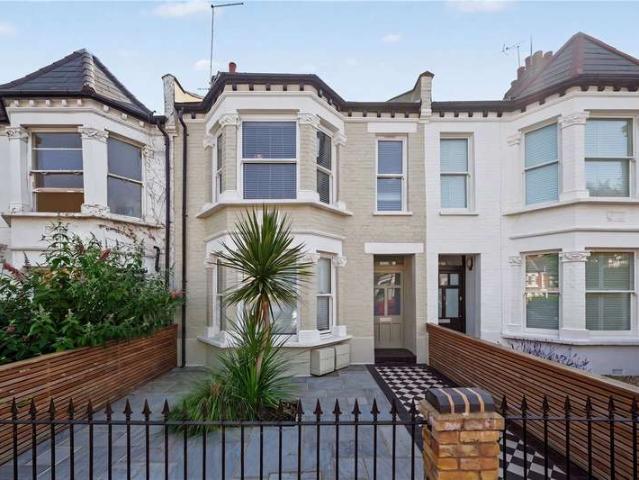 3 Bedroom Flat