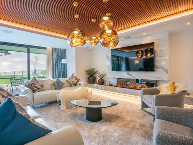 3 Bedroom Flat