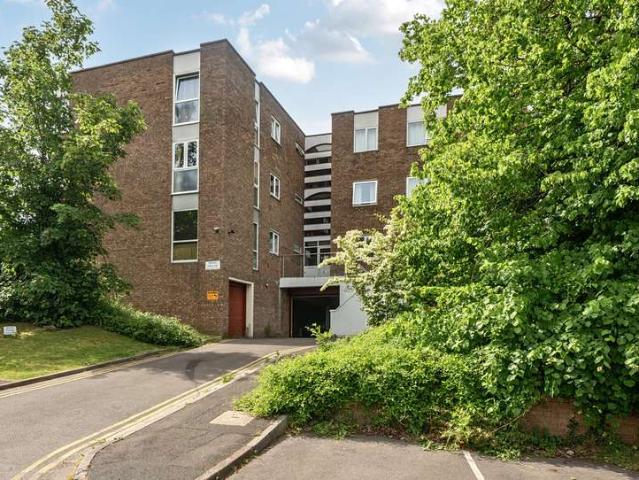 3 Bedroom Flat