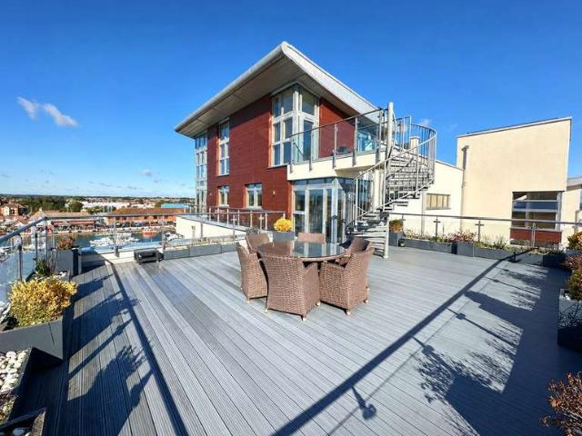 3 Bedroom Flat