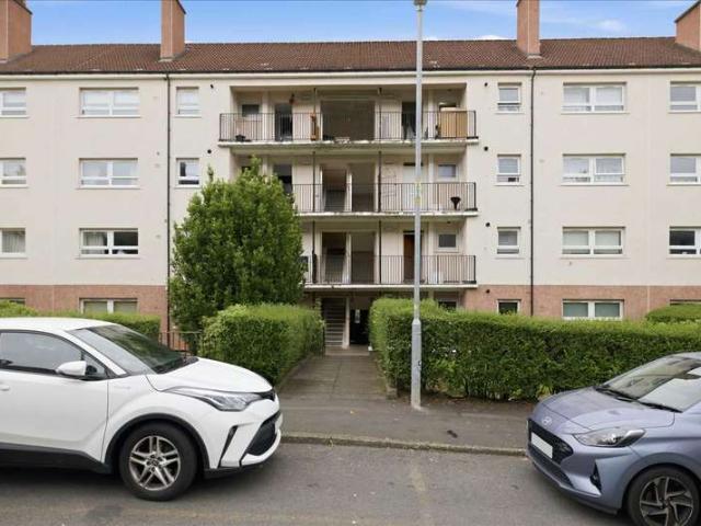 3 Bedroom Flat