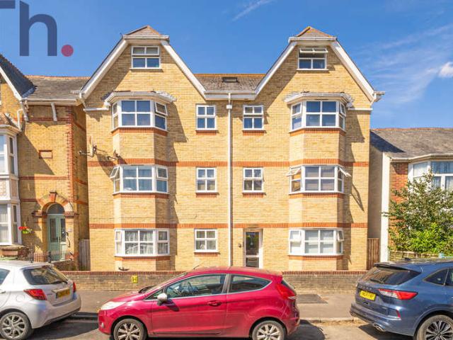 3 Bedroom Flat