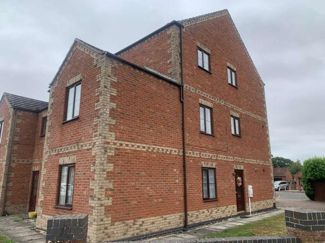 3 Bedroom Flat