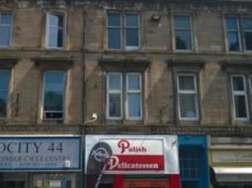 3 bedroom Flat To Let